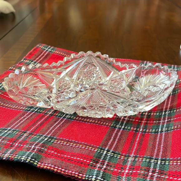 Vintage cut crystal starburst pinwheel pattern small bowl 7.5” x 3.75” - Picture 5 of 11